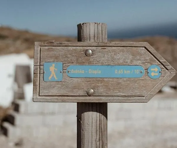 Villa Santorini Sky, The Pýrgos