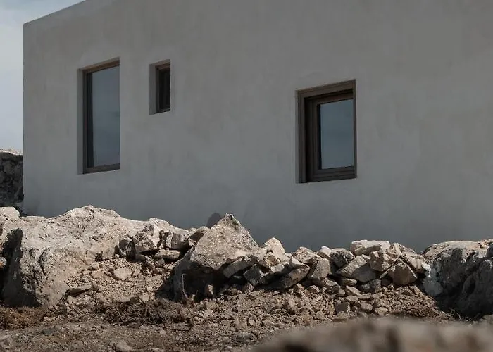 Santorini Sky, The Villa *