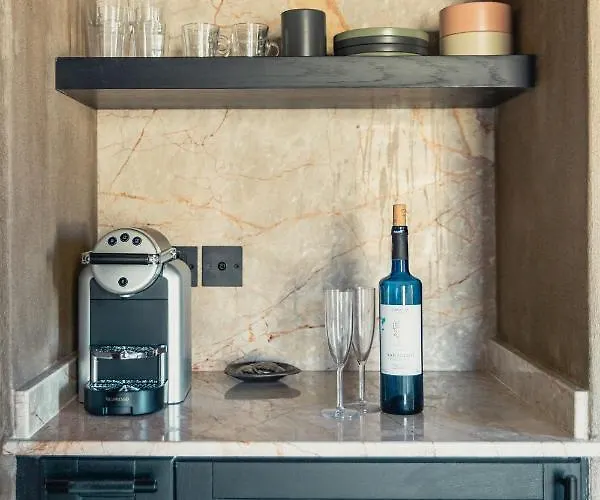 Villa Santorini Sky, The Pýrgos