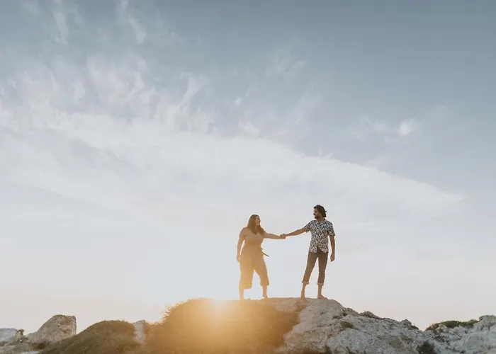 Santorini Sky, The Pýrgos